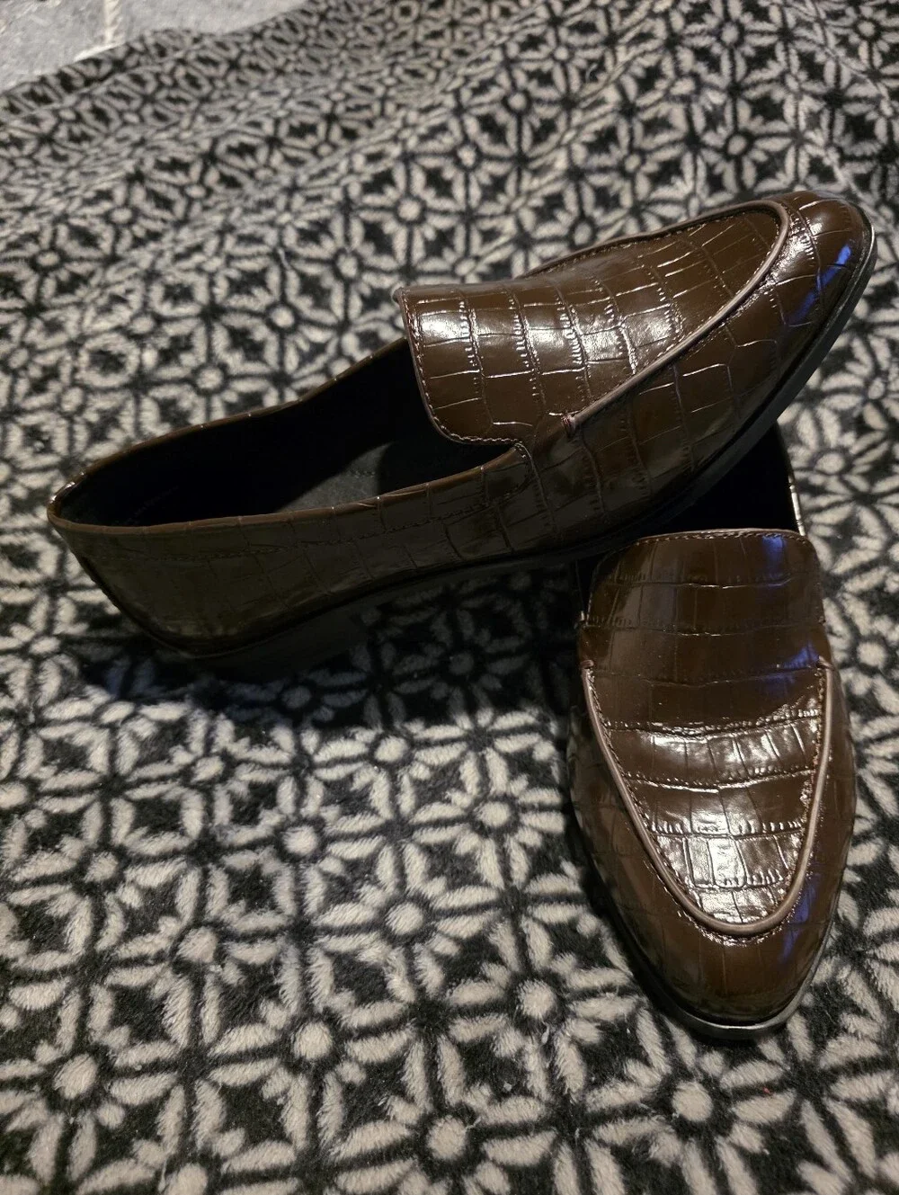 AEROSOLES Womens Dark Brown Croc-Embossed Slip-On Loafers